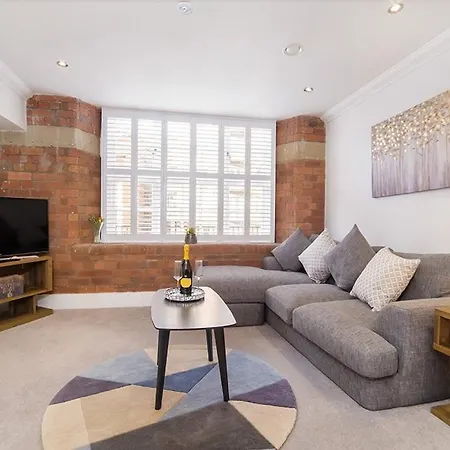 Apartamento 55 Cocoa York, Free Parking Onsite